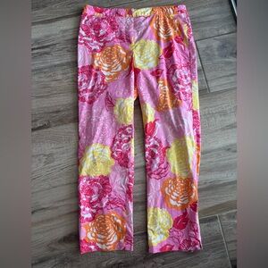 Lilly Pulitzer size 4 White Label Capri pants in excellent condition